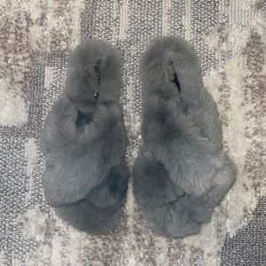 Dolce Vita Grey Fuzzy Slippers